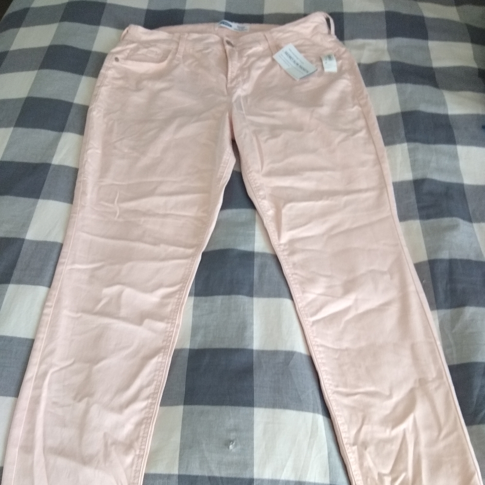 NWT Old Navy peachy pink pants